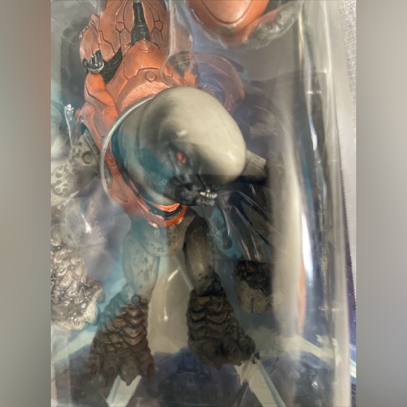 HALO 4 S1 GRUNT STORM MCFARLANE "6 ACTION FIGURE SEALED BOX! - Picture 2 of 3